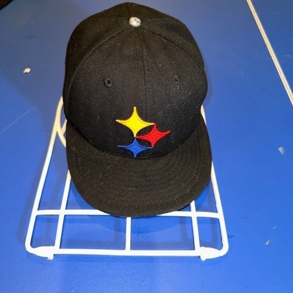 Pittsburg Steelers‎ LOGO REEBOK  Fitted 100% Wool Hat Size 7. EXCELLENT